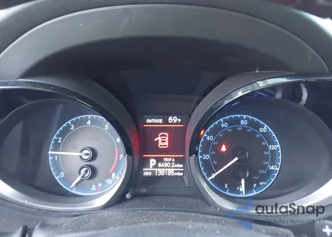 2014 Toyota Corolla S Premium z USA, uszkodzony, nr VIN 5YFBURHE7EP109151